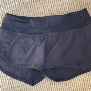 Size 4 Reg Lululemon Speed Shorts